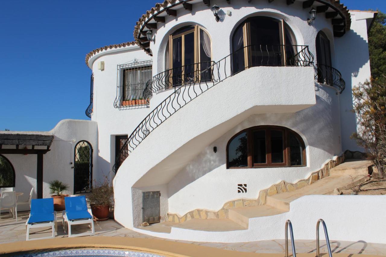 La Madrugada - Luxury Moraira Villa With Sea Views And Private Heated Pool Экстерьер фото