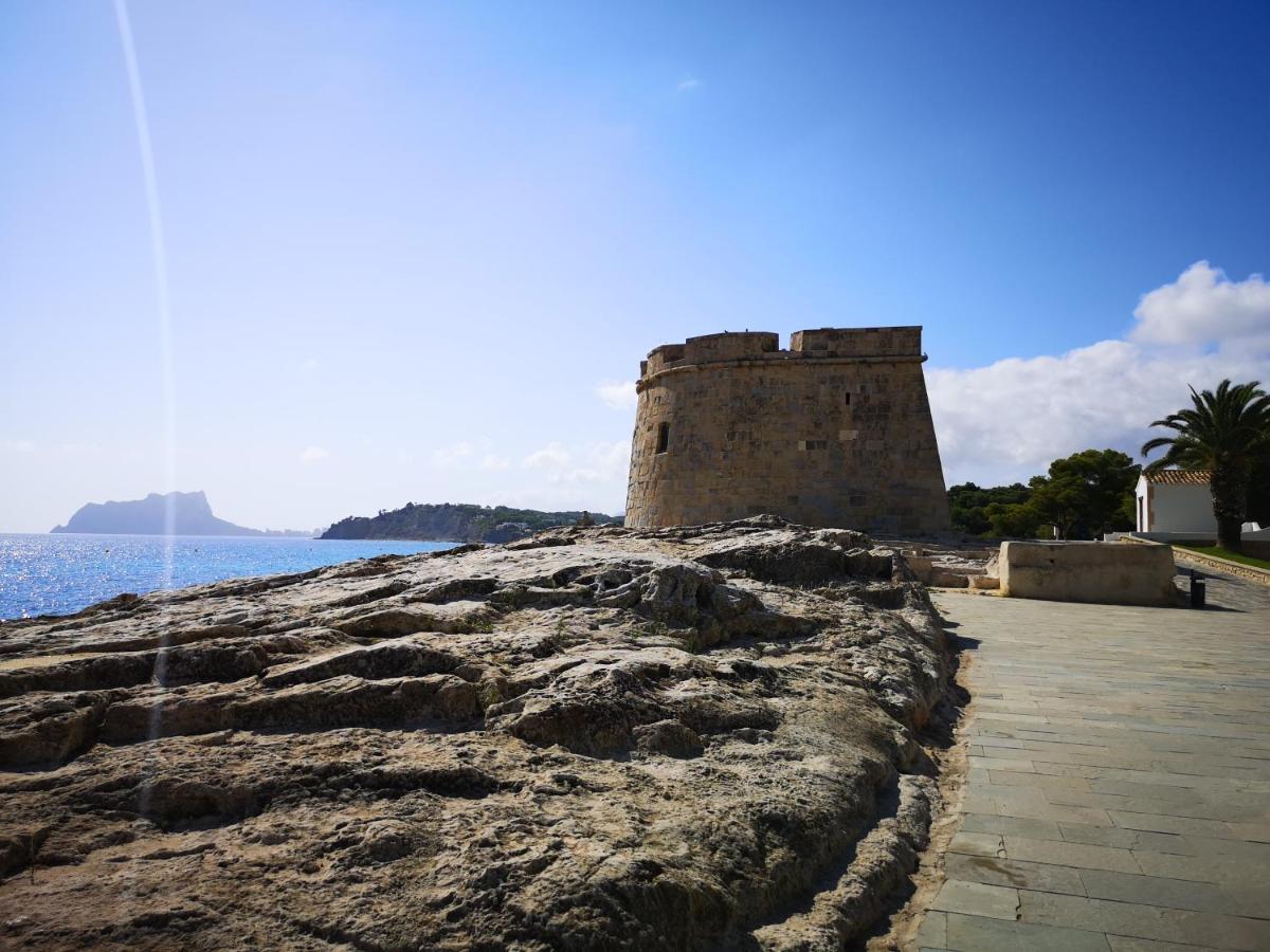 La Madrugada - Luxury Moraira Villa With Sea Views And Private Heated Pool Экстерьер фото