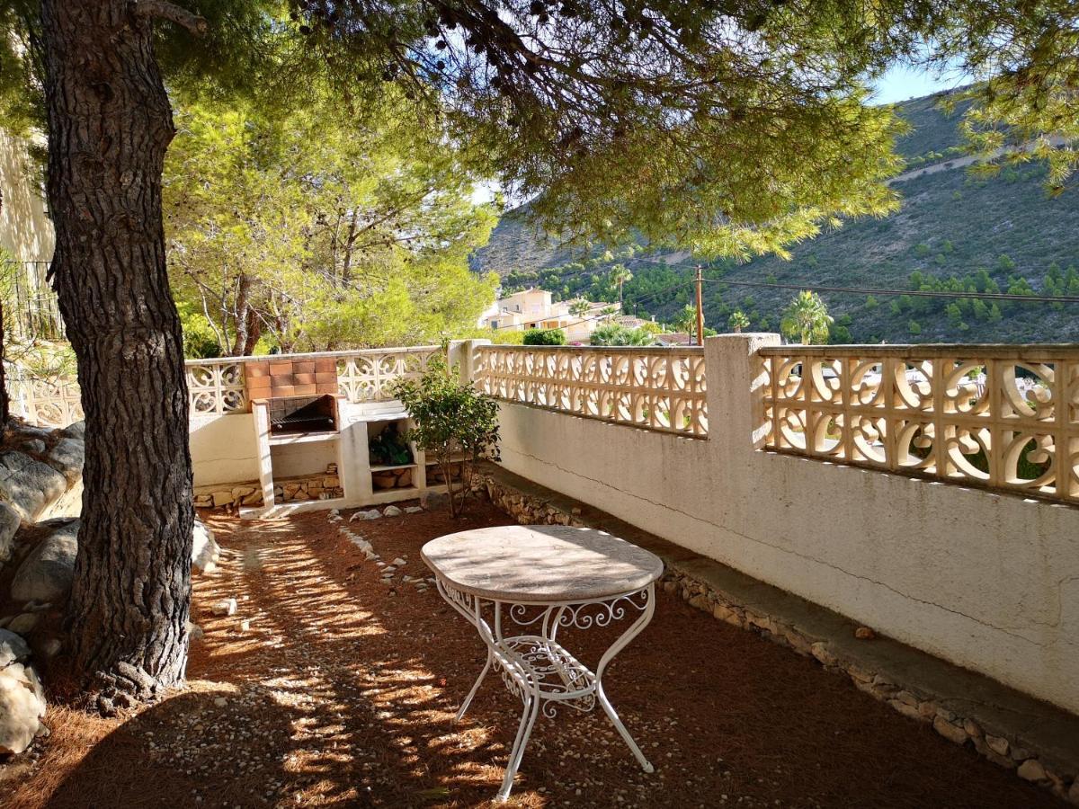 La Madrugada - Luxury Moraira Villa With Sea Views And Private Heated Pool Экстерьер фото