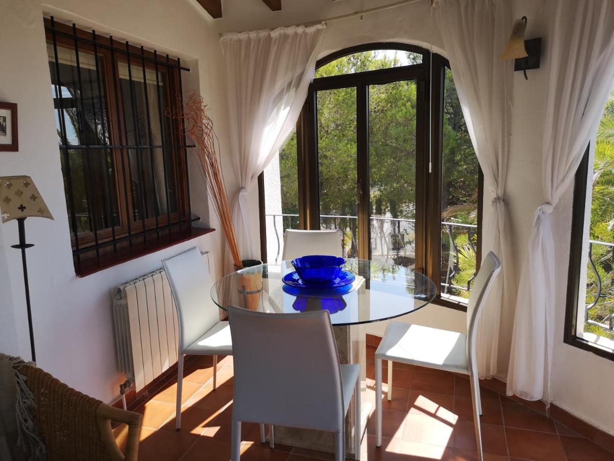 La Madrugada - Luxury Moraira Villa With Sea Views And Private Heated Pool Экстерьер фото
